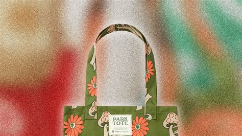 15 Best Tote Bags for School in 2022: Shop Cute, Versatile, and Durable Picks – Kate Spade Bags ...