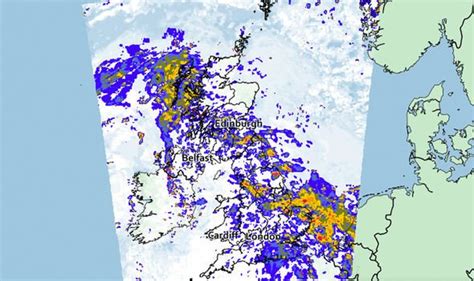 UK lightning tracker: Huge storm to sweep across UK TODAY - where will ...