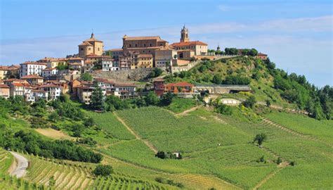 Un giorno a La Morra, piccolo borgo delle Langhe