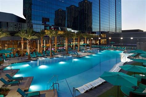 ELARA BY HILTON GRAND VACATIONS - CENTER STRIP $158 ($̶2̶6̶6̶) - Updated 2021 Prices & Resort ...