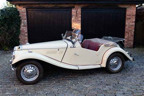 1954 MG TF Roadster - Evoke Classic Cars