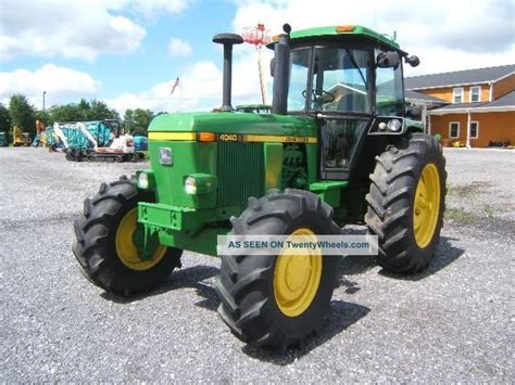 John Deere 4040 Tractor