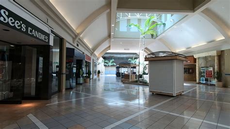 Laguna Hills Mall - Laguna Hills, CA : deadmalls