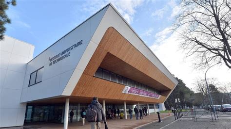 L’Institut universitaire de technologie Angers-Cholet à la première ...