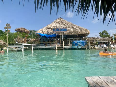 The Ultimate Guide to Visiting Ambergris Caye - The Keys to Travel