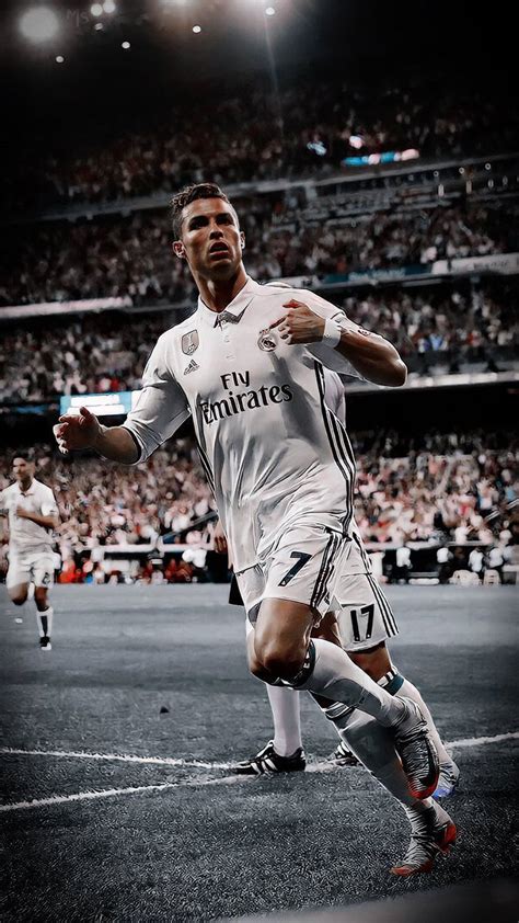 Real Madrid Ronaldo Wallpaper Download | MobCup