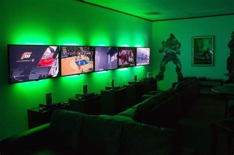 Video Game Room Decor, Video Game Rooms, Video Games, Ps Games, Gaming Lounge, Gaming Room Setup ...