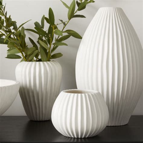 Sanibel Textured Ceramic Vases - White