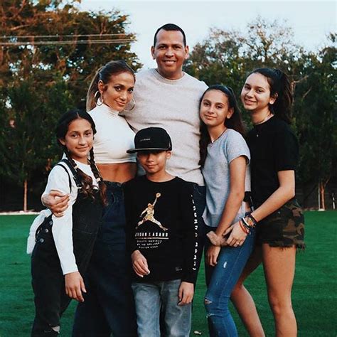 Jennifer Lopez Surprises Her Son With an Adorable New Addition to the ...