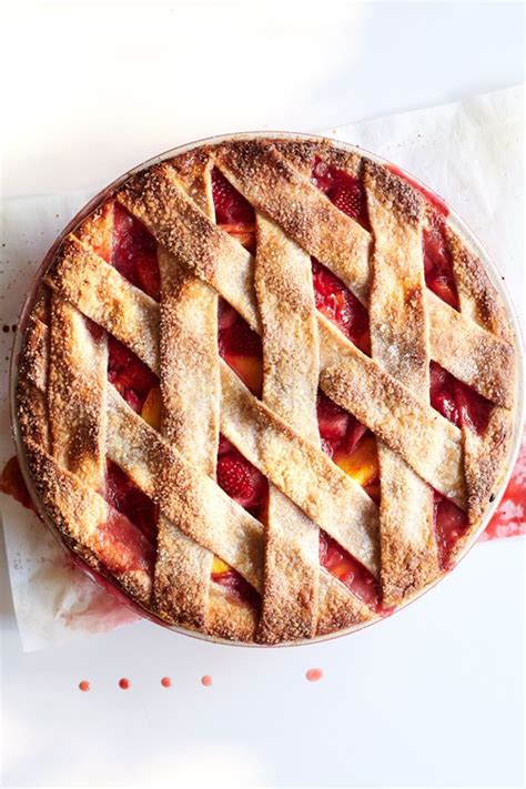 Strawberry Nectarine Pie Stevia and Organic Sugar Recipe | In The Raw® Sweeteners | Recipe ...