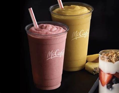 McDonald's Çilek Smoothie Kaç Kalori | Besin Değeri | Diyetkolik