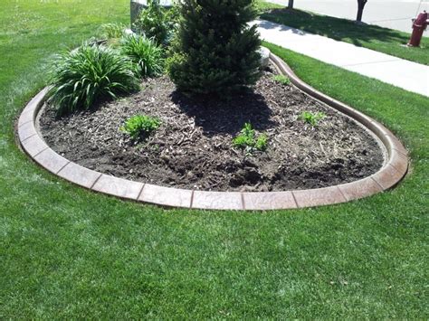 Complete Decorative Landscape Curbing Ideas — Randolph Indoor and ...