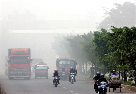 In the matter pollution, the Jakarta city's third-worst in the World | All Pollution Pictures ...