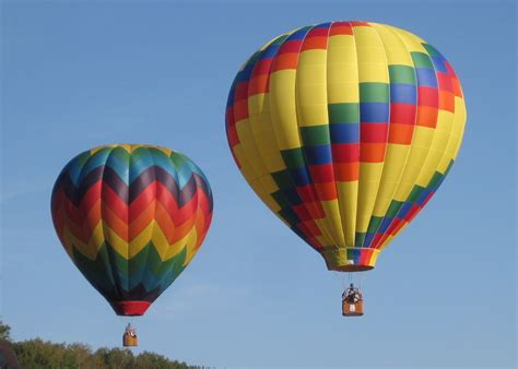 Living Gorges: Up Up and Away! It’s a Hot Air Balloon themed birthday!