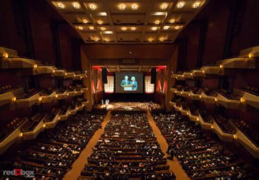 Benaroya Hall - MyGiraffe - Seattle events, concerts, and other fun ...