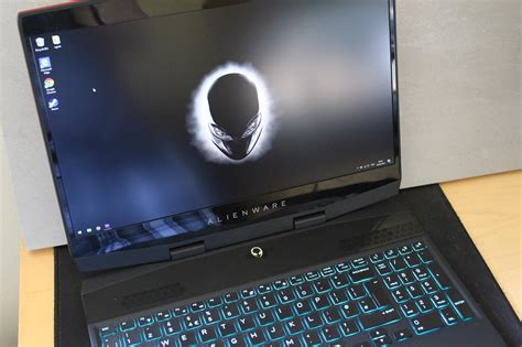 Alienware M15 Gaming Laptop Review - VGU