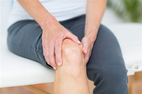 Are You Simply Enduring Chronic Knee Pain? - Treatment for Muscle Pain