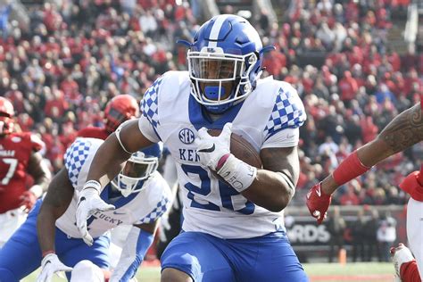 Kentucky Wildcats Football: SEC Network Picks UK as Dark Horse in East ...