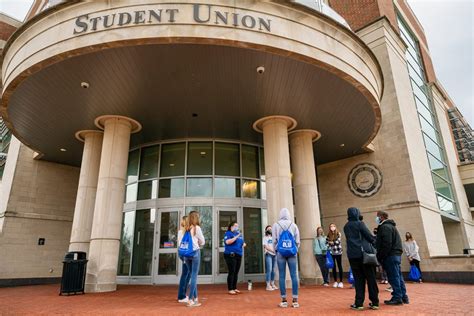 Taking a look at MTSU through daily campus tours [+VIDEO] – MTSU News