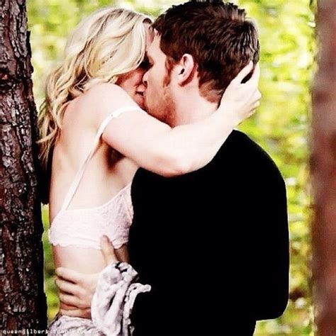 Image - Klaroline kiss....jpg | The Vampire Diaries Wiki | FANDOM ...