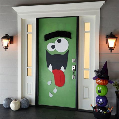 10+ Scary Halloween Door Ideas – DECOOMO