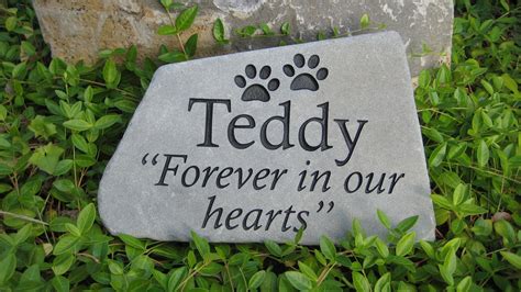 Stone Creations Northwest: Pet Memorial Stones