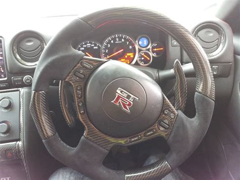 .: Nissan GTR R35 Carbon Fibre Interior