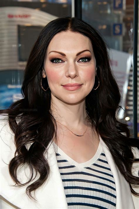 Pin by Crystal Audas on Makeup Inspiration | Laura prepon, Laura, Alex ...