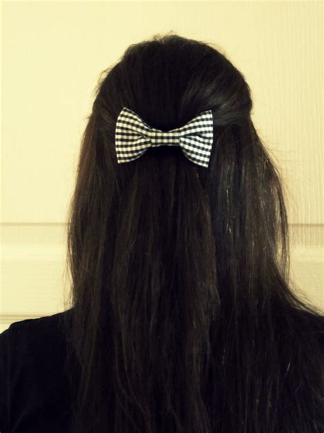 Ololi Makes: BOW HAIR CLIP