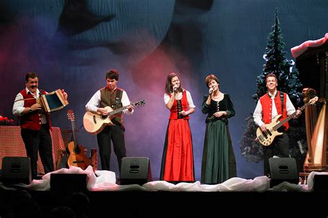 Hire Swiss Folk Group | Traditional Swiss Music | Swiss Folk Music