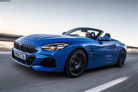 BMW Z4 M40i Misano Blue Metallic | Bmw z4, Best convertible cars, Bmw