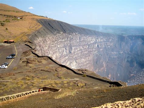 5 Popular Central America Volcanoes to Visit