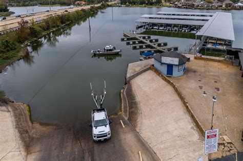 Boat Ramp Launch Scheduling | Lake Conroe | April Plaza Marina