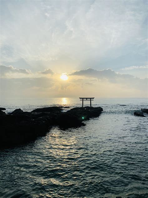 Oarai Shrine, Ibaraki @ Sunrise : r/japanpics