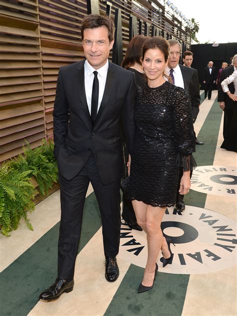 Jason Bateman and his wife, Amanda Anka, wore black. | Couples Get Cozy ...