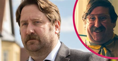 Hollington Drive Jim Howick - Who plays DS Parks in ITV1 series?