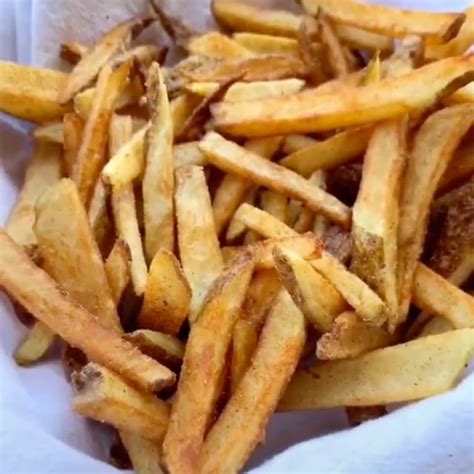 Want to Re-Create Triple-Fried Five Guys Cajun Fries? The Recipe Only Calls For 4 Ingredients ...