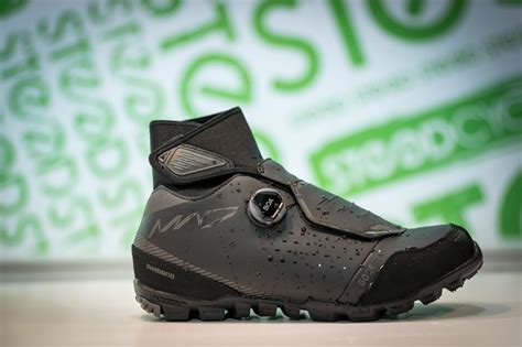 Shimano MW7 Winter Mountain Bike Shoe Keeps Its Composure After a Cold, Wet Beating [Review ...