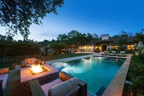 Stephen Curry's Hot Hacienda Hits the Market for $3.895 Million