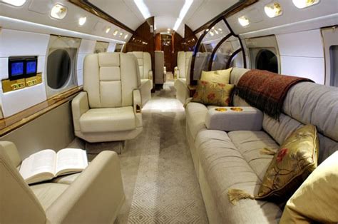 Gulfstream G550 Specifications, Cabin Dimensions, Speed - Gulfstream ...