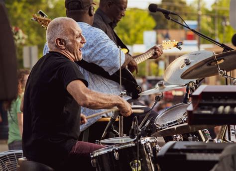 Drum solo | Smithsonian Photo Contest | Smithsonian Magazine