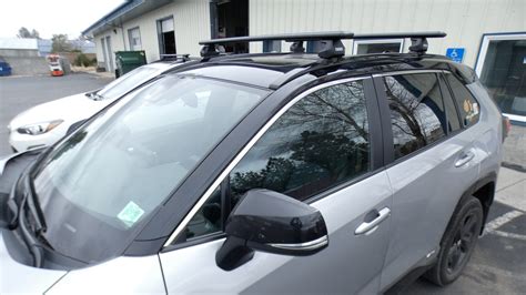 2021 Toyota Rav4 - Roof Rack Installation - Thule