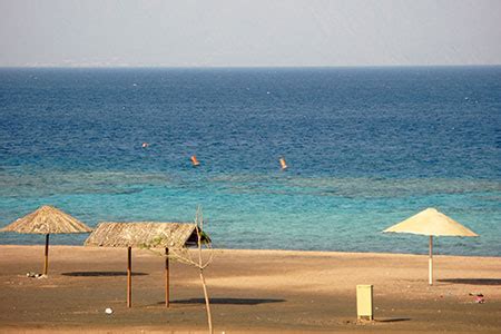 Aqaba, the beaches. VIRTOURIST.COM AQABA