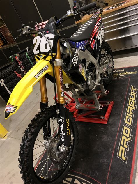 BYD Custom Motocross Graphics #26 Full Pro | Motocross bikes, Custom ...