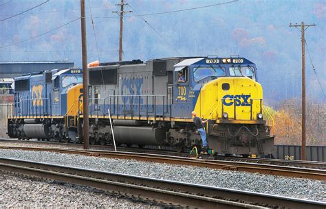 CSX EMD SD70MAC diesel electric locomotives # 700 (Spirit … | Flickr