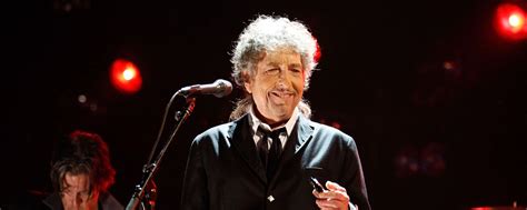 Bob Dylan Adds More 2023 North American Tour Dates