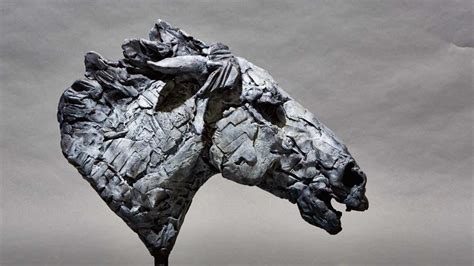 The Stories Behind 5 Famous Animal Sculptures - Artsper Magazine