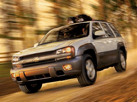 2004 Chevrolet Trailblazer - Specs, Prices, MPG, Reviews & Photos ...