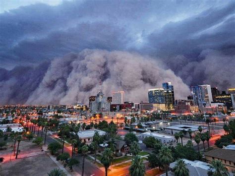 Dust storm in Phoenix | Dust storm, Nature, Natural phenomena