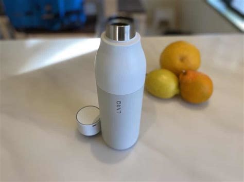 LARQ self-cleaning water bottle review - TechGadgetsCanada.com